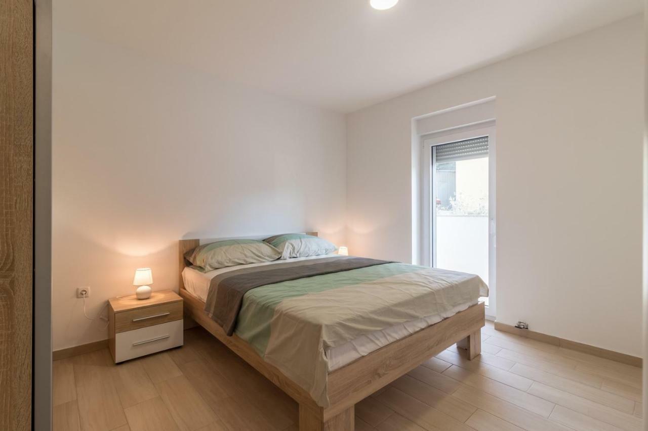 Apartments Mira بولا المظهر الخارجي الصورة