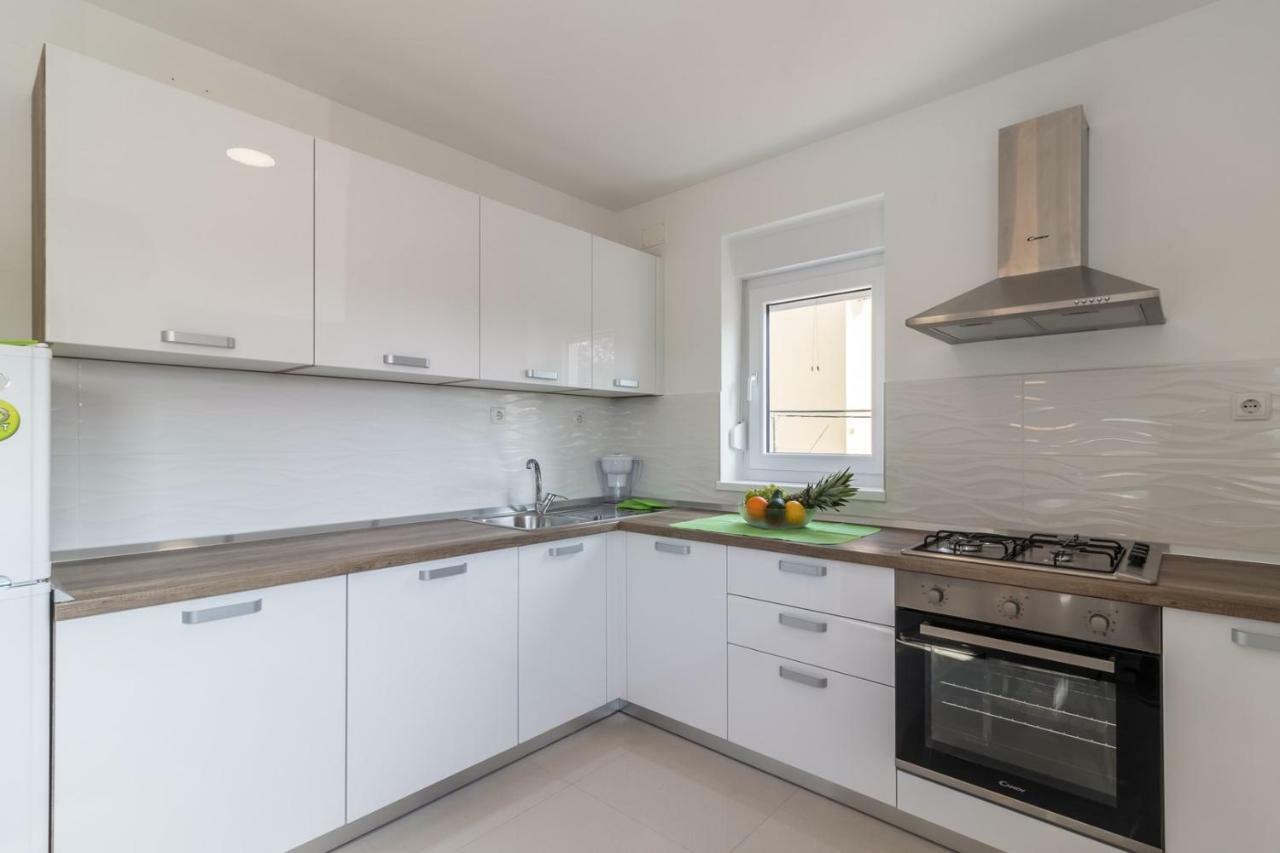 Apartments Mira بولا المظهر الخارجي الصورة