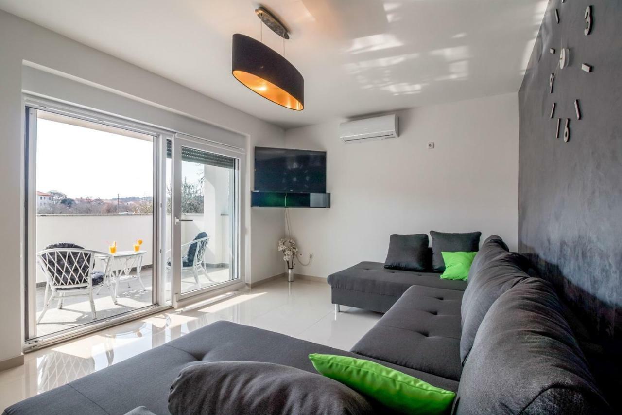Apartments Mira بولا المظهر الخارجي الصورة