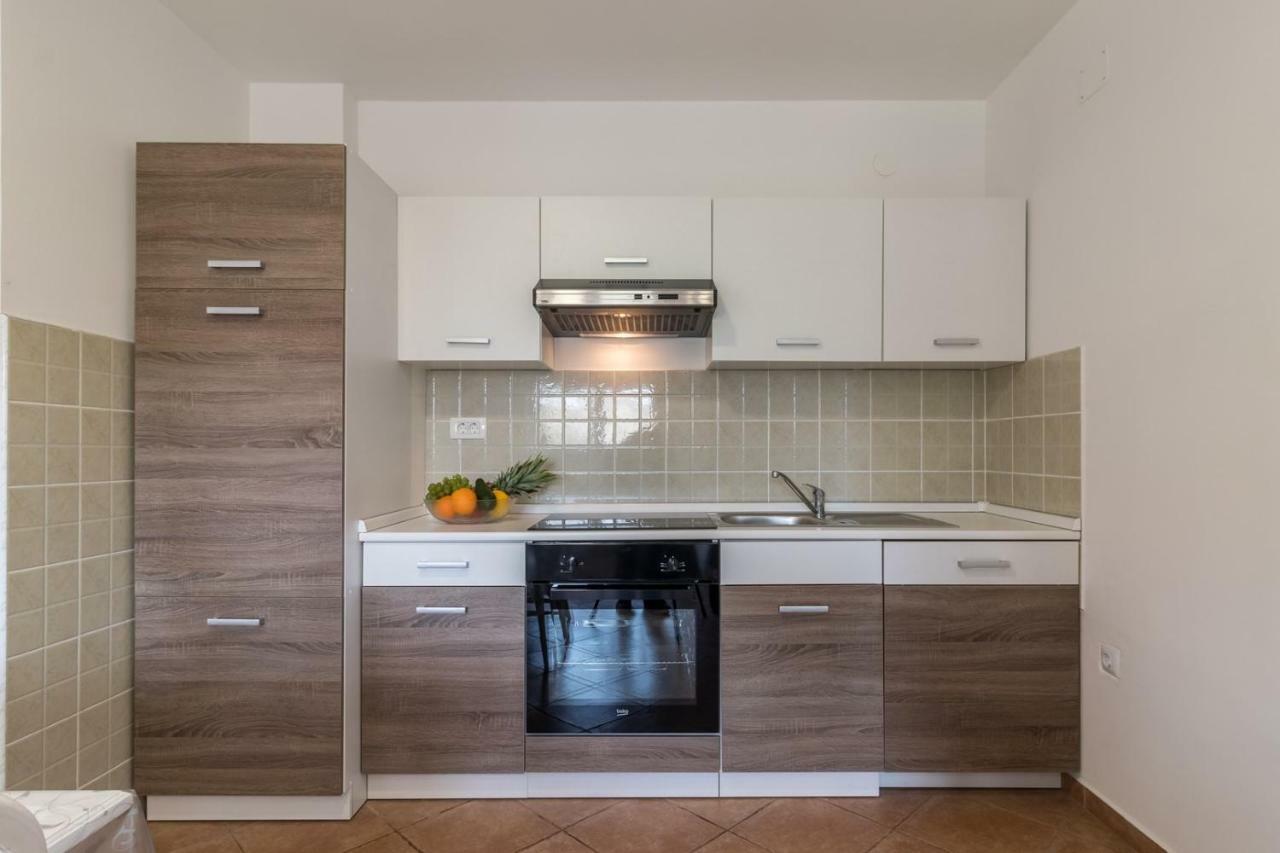 Apartments Mira بولا المظهر الخارجي الصورة