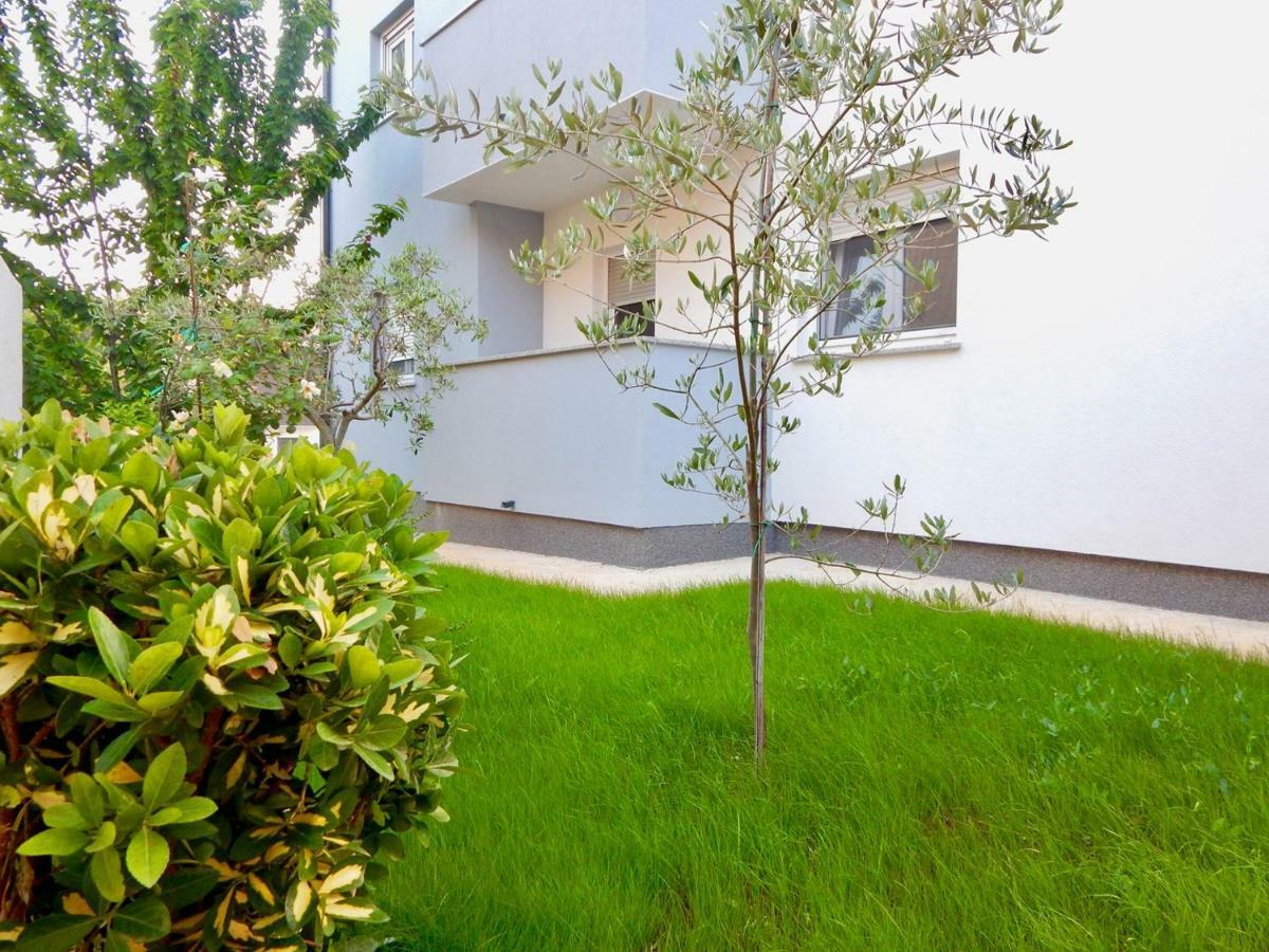 Apartments Mira بولا المظهر الخارجي الصورة