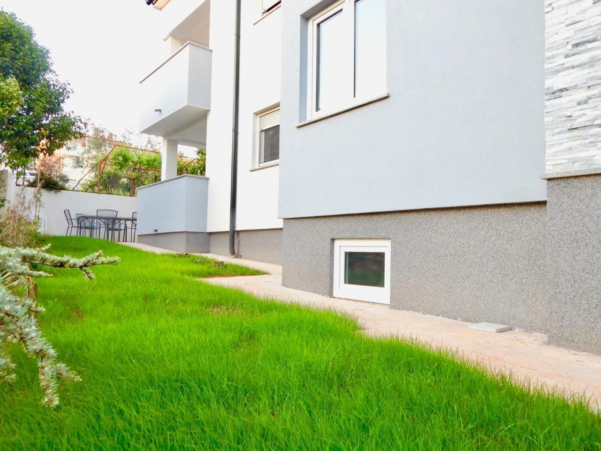 Apartments Mira بولا المظهر الخارجي الصورة