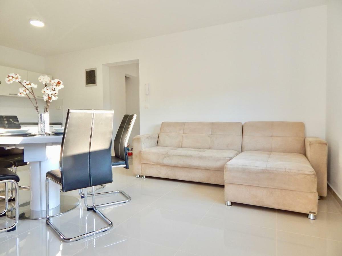 Apartments Mira بولا المظهر الخارجي الصورة