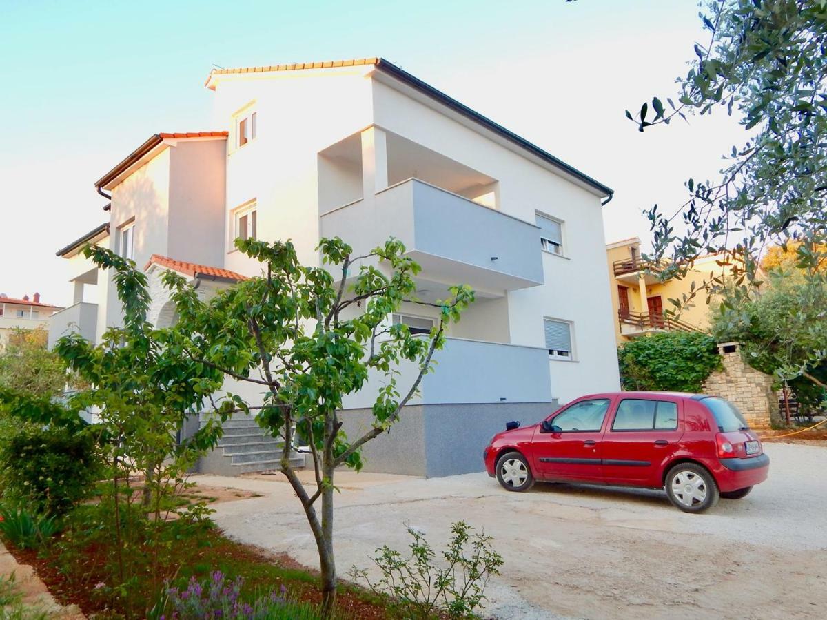 Apartments Mira بولا المظهر الخارجي الصورة