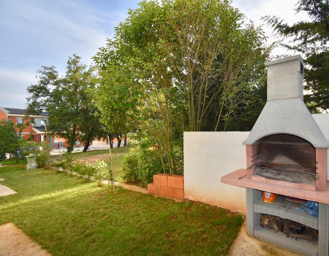 Apartments Mira بولا المظهر الخارجي الصورة