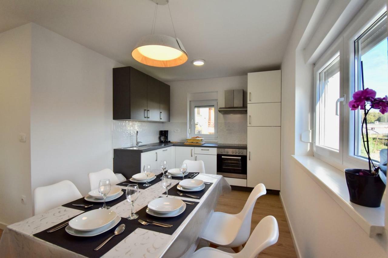 Apartments Mira بولا المظهر الخارجي الصورة