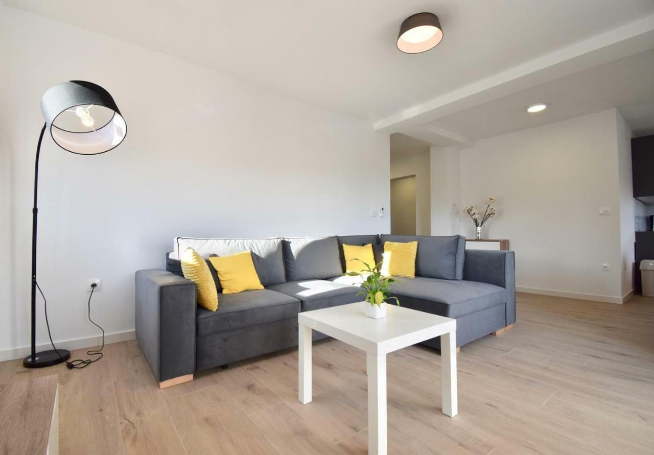 Apartments Mira بولا المظهر الخارجي الصورة