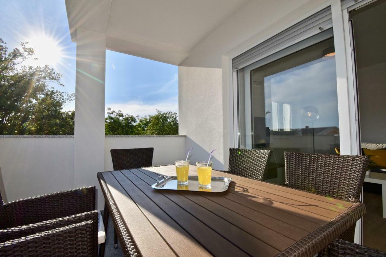 Apartments Mira بولا المظهر الخارجي الصورة